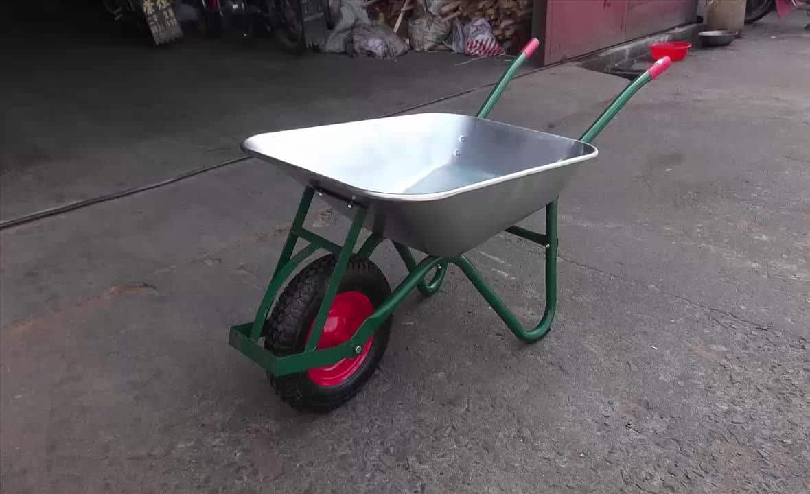 تصویر 4 از فرغون نوین مدل CB‑200‑1.8 با ظرفیت بالا و شاسی فلزی مستحکم برای مصالح